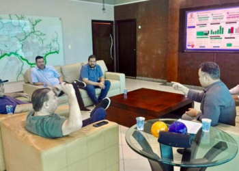 Gestão digital transforma rotina no gabinete e serviços da Prefeitura