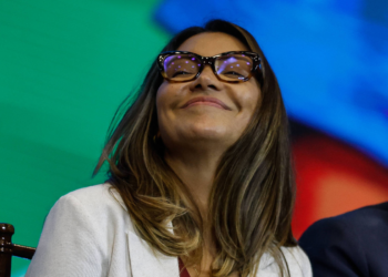 Diplomatas veem erro em quebra de protocolo de Janja e apontam tema sensível para China