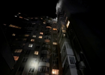 Bombardeios de drones russos matam 2 pessoas e ferem outras 5 na Ucrânia