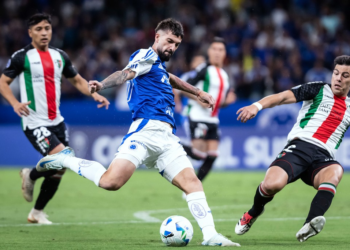 Cruzeiro vira sobre Palestino e conquista primeira vitória na Sul-Americana