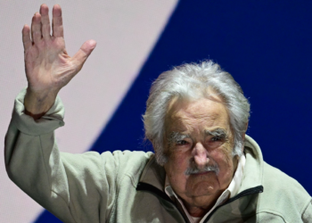 Termina velório de Pepe Mujica; corpo será cremado na sexta-feira