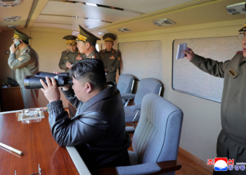 Coreia do Norte testa míssil, e Kim Jong-un defende preparação para guerra