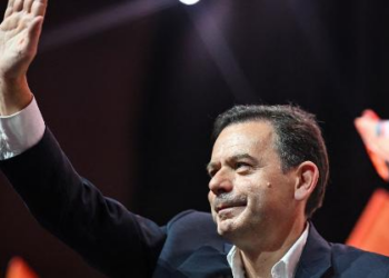 Centro-direita, do atual primeiro-ministro, vence eleições em Portugal