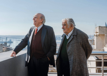 Eu de gravata e Mujica com seu jeito chacareiro buscamos a unidade no Uruguai, diz Sanguinetti à Folha