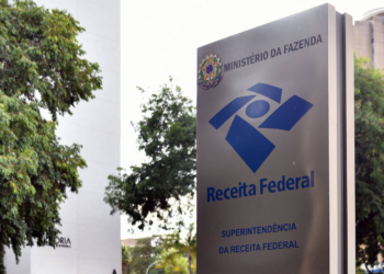 Brasileiros ganham quase R$ 1 tri em lucros e dividendos; 160 mil ficam com metade do valor