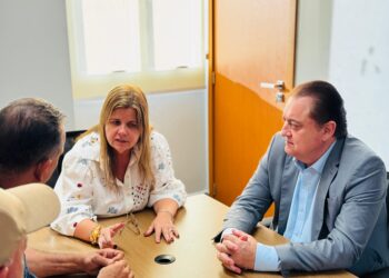 Deputado Sebastião Rezende e lideranças de Rondonópolis participam de reunião na SINFRA para tratar de demandas prioritárias do município