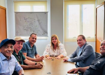 Deputado Sebastião Rezende e lideranças de Rondonópolis participam de reunião na SINFRA para tratar de demandas prioritárias do município