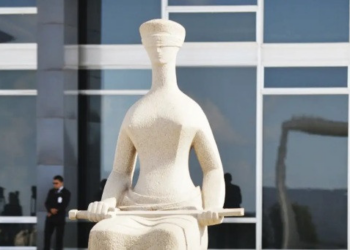 Ministros aposentados do STF terão segurança vitalícia