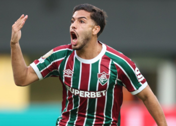 Fluminense vira jogo eletrizante contra Ulsan HD e assume liderança do Grupo no Mundial de Clubes