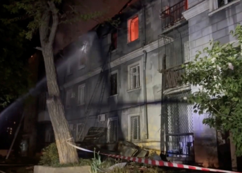 Horas após negociações, Ucrânia acusa a Rússia de ataques que deixaram 1 morto