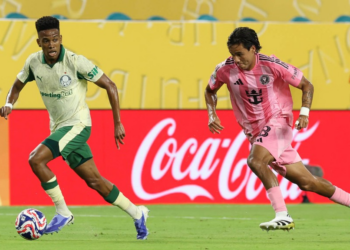 Palmeiras arranca empate heroico contra Inter Miami e avança líder no Super Mundial
