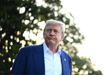 Trump tem pressa para encerrar uma guerra na qual entrou sem vontade própria