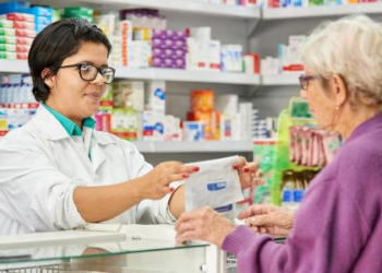 Farmácia Popular cobre 41 itens grátis: quais as regras? E quem paga?