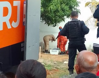 Adolescente mata pais e irmão de 3 anos após ser impedido de viajar para visitar namorada virtual