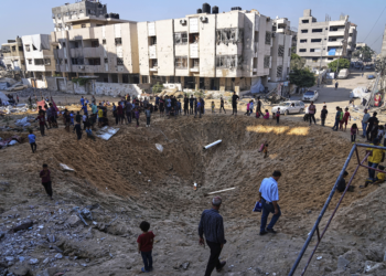 Gaza: ataques aéreos de Israel deixam ao menos 72 mortos