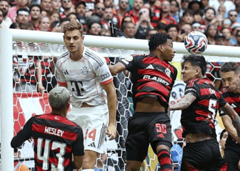 Flamengo perde de 4 a 2 e é eliminado pelo Bayern no Mundial de Clubes