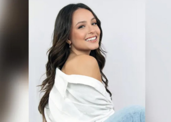 Larissa Manoela causa nas redes sociais ao surgir de enfermeira: ‘Ela tá vindo heinnnn’