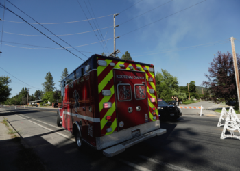 Homem mata 2 em emboscada contra bombeiros durante combate a incêndio nos EUA