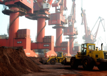 Mesmo após ligação entre Trump e Xi, China deve manter controle sobre terras raras