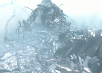 VÍDEO mostra momento da queda de avião que levava mais de 240 pessoas na Índia