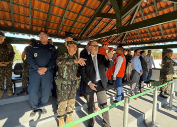 Deputado Avallone participa de evento do Exército sobre combate a incêndios florestais