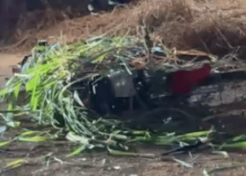 Homem perde controle de moto, bate em muro e morre