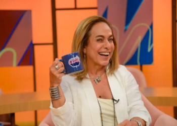 Eles “fizeram o L” e ganham até R$ 100 mil na tevê estatal que ninguém vê 