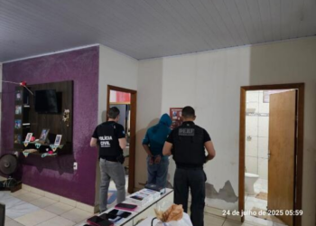 Polícia prende falso advogado e comparsa por fraudes contra idosos