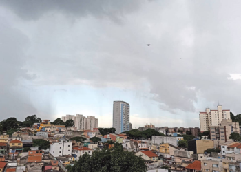 São Paulo deverá ter fim de semana com frio de até 13°C e calor de quase 30°C