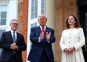 Aliado de Putin diz que 'cada ultimato de Trump é passo em direção à guerra' contra os EUA