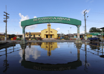 Cheia dos rios no Amazonas impacta meio milhão de pessoas, diz governo