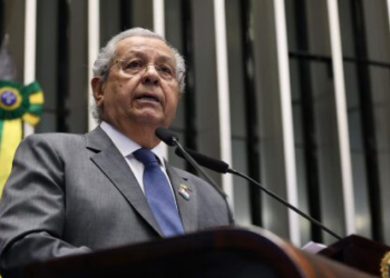 Jayme: Aumento de deputados é medida irresponsável diante da crise que vive o Brasil