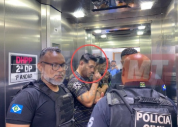 Polícia prende porteiro que facilitou entrada de bandidos em condomínio; veja vídeo