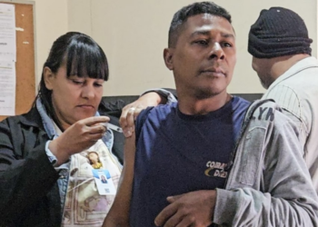 Saúde disponibiliza equipes itinerantes de imunização para empresas