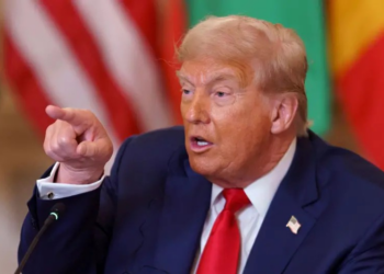 Trump anunciou tarifaço após cúpula do Brics e pegou diplomacia do Brasil de surpresa; entenda