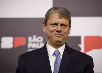 Tarcísio seguirá com plano de redução de tarifaço dos EUA