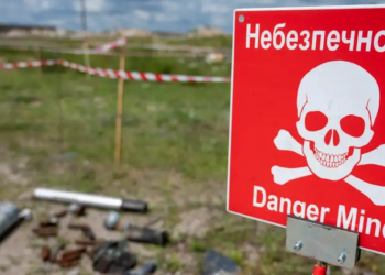 Leste Europeu planeja nova 'cortina de ferro' contra Putin