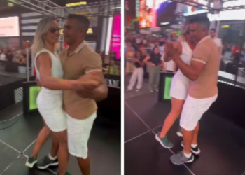 Casal dança lambadão na Times Square
