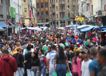 Por que a Rua 25 de Março entrou na mira de investigação de Trump após anúncio do tarifaço