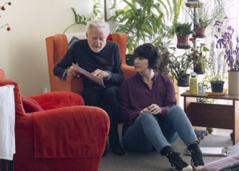 Jean-Claude Bernardet deixa uma 'novela pornô-gourmet' como livro póstumo