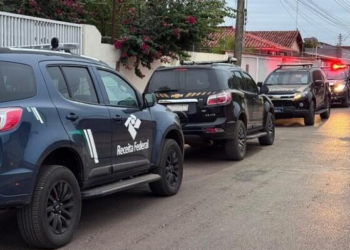 PF derruba esquema de contrabando de celulares