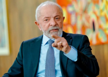 Lula veta projeto que aumenta número de deputados em MT