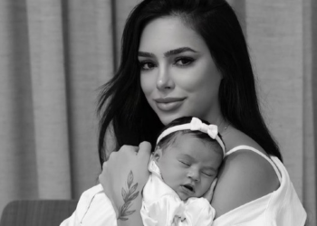 Bruna Biancardi posta foto inédita de Mel e web reage