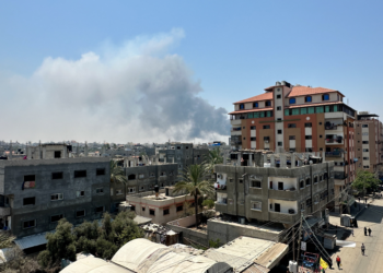 OMS diz que funcionários foram detidos por Israel após ataque a instalações da organização em Gaza