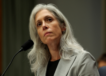 Robert Kennedy Jr. fortalece ação do grupo antivacina na saúde pública dos EUA