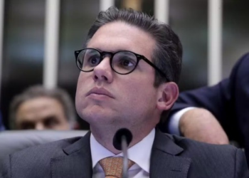 Hugo Motta registra imóvel de R$ 5 milhões por R$ 125 mil