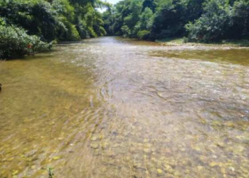 Jovem morre afogado no rio Coxipó enquanto tomava banho com familiares