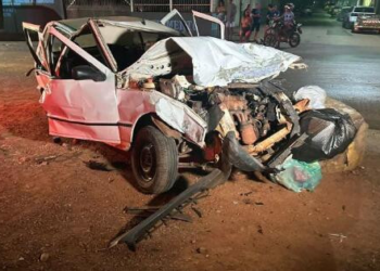 Batida entre Uno e ônibus deixa 3 feridos no Industriário