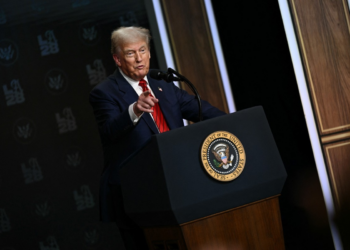 Como a paixão de Trump pela TV influencia a diplomacia dos EUA e o que isso tem a ver com Gaza