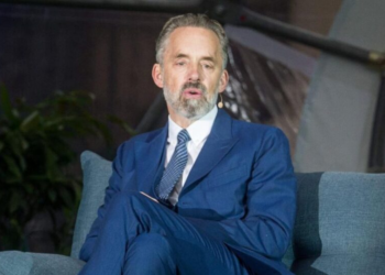 Diagnosticado com doença crônica severa, Jordan Peterson cancela agenda